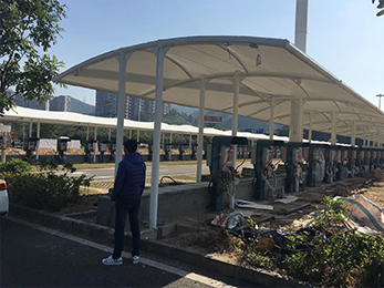 充電樁停車(chē)棚二