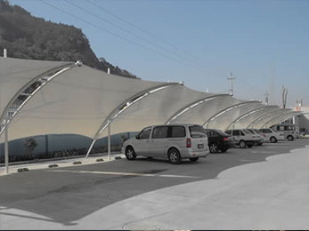 膜結(jié)構(gòu)停車(chē)棚